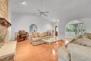 18392 N 48th Ave N, Loxahatchee, FL 33470 - Photo 6