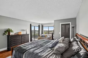 2202 S Cypress Bend Dr, Pompano Beach, FL 33069 - Photo 16