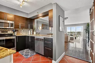 2202 S Cypress Bend Dr, Pompano Beach, FL 33069 - Photo 4