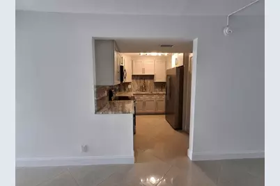 8763  Shadow Wood Blvd, Unit #202, Coral Springs, FL 33071 - Photo 4