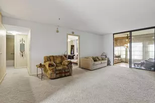 7360 NW 18th St, Margate, FL 33063 - Photo 10