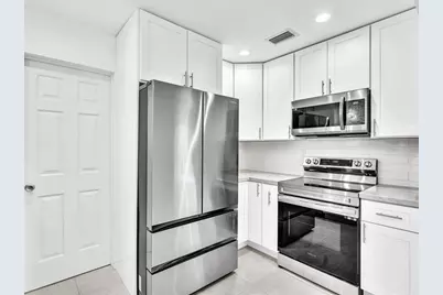 1700 SW 30th St, Fort Lauderdale, FL 33315 - Photo 16