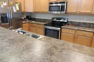 8915 W 35th Ave, Hialeah, FL 33018 - Photo 14