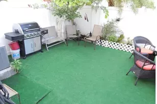 8915 W 35th Ave, Hialeah, FL 33018 - Photo 32