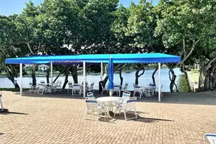 9201 Lime Bay Blvd, Tamarac, FL 33321 - Photo 34