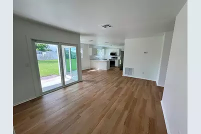 965  Highland Dr SW, Vero Beach, FL 32962 - Photo 12