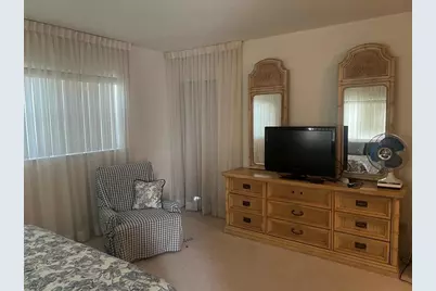 1425  Atlantic Shores Blvd, Unit #601, Hallandale Beach, FL 33009 - Photo 8