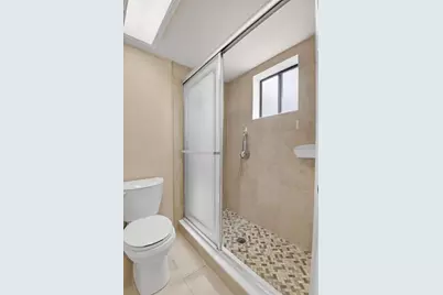 5370  Las Verdes Cr, Unit #319, Delray Beach, FL 33484 - Photo 22