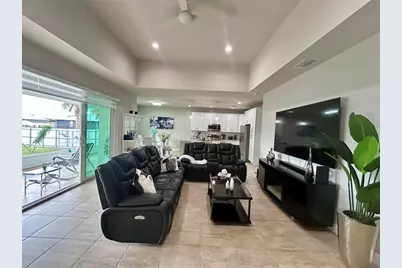 1045 N Naples St, LaBelle, FL 33935 - Photo 18