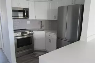 4050 N Ocean Dr, Lauderdale by the Sea, FL 33308 - Photo 8