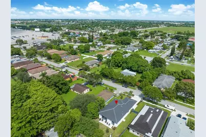 2962 NW 10th Ct, Fort Lauderdale, FL 33311 - Photo 26