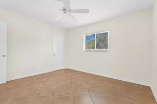 1658 NE 34th St, Oakland Park, FL 33334 - Photo 34