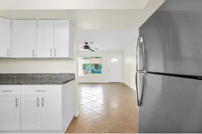 1658 NE 34th Street, Unit #A, Oakland Park, FL 33334 - Photo 6