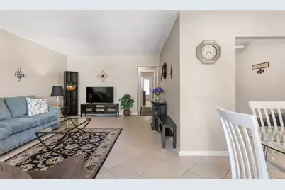 2160 NE 56th Ct, Unit #102, Fort Lauderdale, FL 33308 - Photo 4