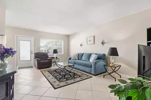 2160 NE 56th Ct, Fort Lauderdale, FL 33308 - Photo 10