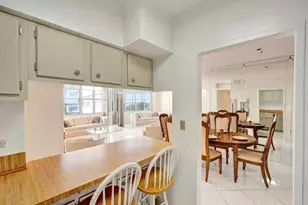 7441 Wayne Ave, Miami Beach, FL 33141 - Photo 10