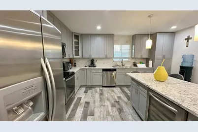 4751 NE 10, Oakland Park, FL 33334 - Photo 12