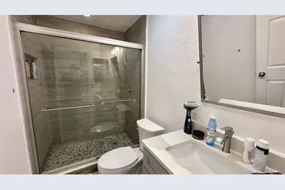 4751 NE 10, Oakland Park, FL 33334 - Photo 20