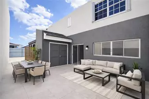 4281 W 10th Ct, Hialeah, FL 33012 - Photo 2