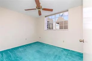 4281 W 10th Ct, Hialeah, FL 33012 - Photo 20