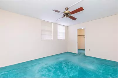 4281 W 10th Ct, Hialeah, FL 33012 - Photo 18