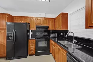 5140 SW 40th Ave, Dania Beach, FL 33314 - Photo 4