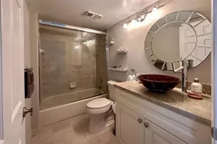 7582 NE Regency Lake Dr Unit, Boca Raton, FL 33433 - Photo 14