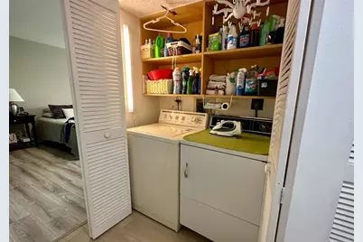 7582 NE Regency Lake Dr, Unit #301, Boca Raton, FL 33433 - Photo 12