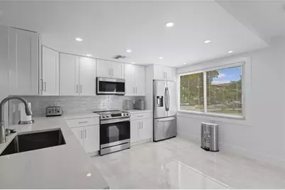 4301  Martinique Cir, Unit #M2, Coconut Creek, FL 33066 - Photo 2