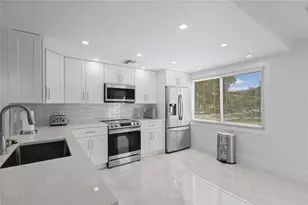 4301 Martinique Cir, Coconut Creek, FL 33066 - Photo 2