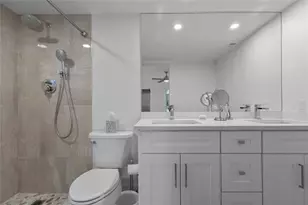 4301 Martinique Cir, Coconut Creek, FL 33066 - Photo 10