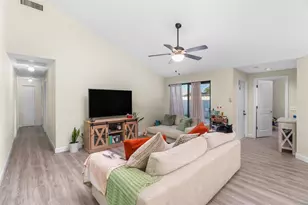 5651 Golden Eagle Cir, Palm Beach Gardens, FL 33418 - Photo 12