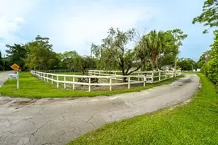 5406 Godfrey Rd, Parkland, FL 33067 - Photo 8