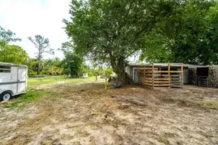 5406 Godfrey Rd, Parkland, FL 33067 - Photo 30