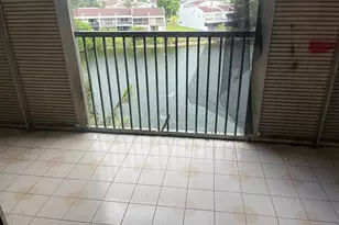 6575 W Oakland Park Blvd, Lauderhill, FL 33313 - Photo 2