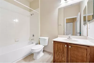 9065  Plymouth Pl, Unit #9065, Tamarac, FL 33321 - Photo 8