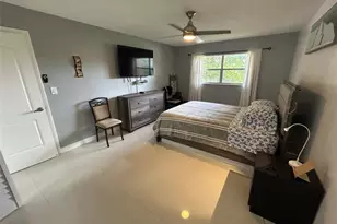 8818 W McNab Rd, Tamarac, FL 33321 - Photo 14