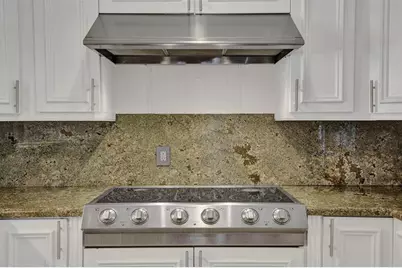 2740 NE 29th St, Fort Lauderdale, FL 33306 - Photo 18