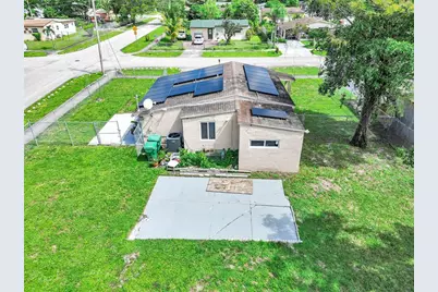 891 NW 34th Ter, Lauderhill, FL 33311 - Photo 28
