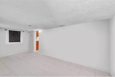 891 NW 34th Ter, Lauderhill, FL 33311 - Photo 18