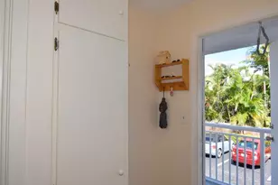 4025 N Federal Hwy, Oakland Park, FL 33308 - Photo 4