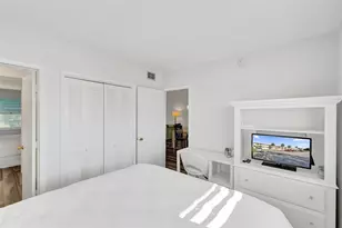 2751 E Golf Blvd, Pompano Beach, FL 33064 - Photo 12