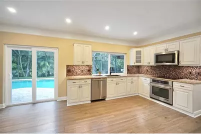 7501  Red Bay Place, Coral Springs, FL 33065 - Photo 2