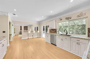 7501 Red Bay Pl, Coral Springs, FL 33065 - Photo 6