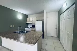 2401 Riverside Dr, Coral Springs, FL 33065 - Photo 4