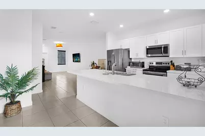 1901 SW 5th Ct, Fort Lauderdale, FL 33312 - Photo 6