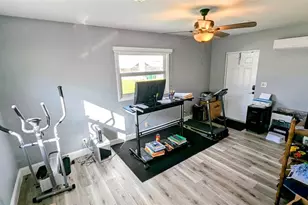 8503 NW 57th Ct, Tamarac, FL 33321 - Photo 10