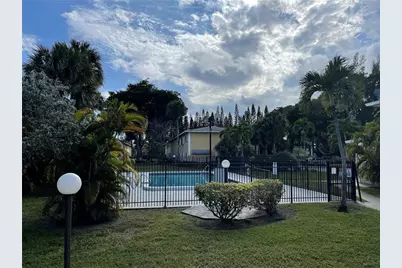 550 SE 2nd Ave, Unit #G5, Deerfield Beach, FL 33441 - Photo 2