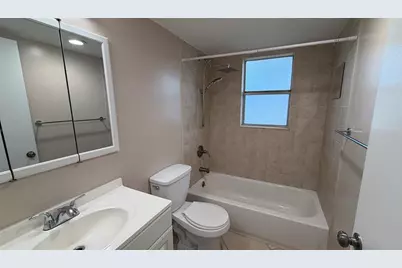 550 SE 2nd Ave, Unit #G5, Deerfield Beach, FL 33441 - Photo 26