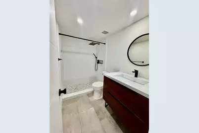 11245 NW 14th Ct, Pembroke Pines, FL 33026 - Photo 14